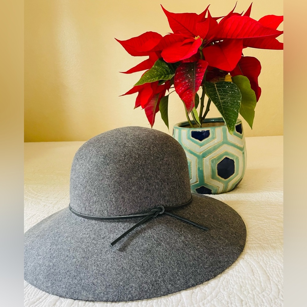100% wool hat